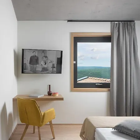 Villa Beautiful Pine Tree Labin (Istria)